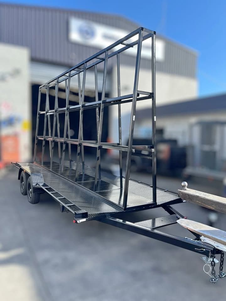 Mobile Window Trailer (Model 28082) — Dori Trailers product photo