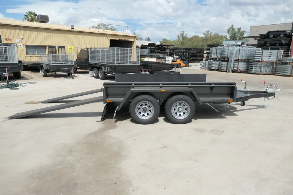 Tandem Axle Box Trailer