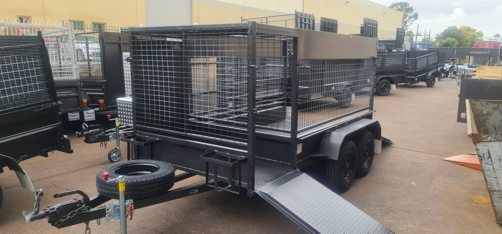 Tandem Box Trailer